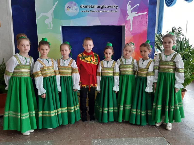 Детский вокальный ансамбль «Смородина»